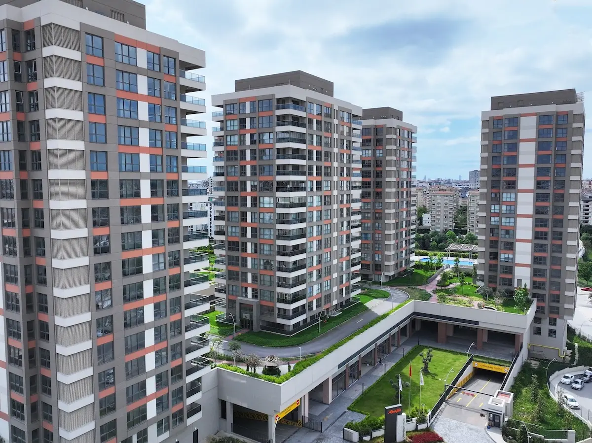 Properties in Cekmekoy